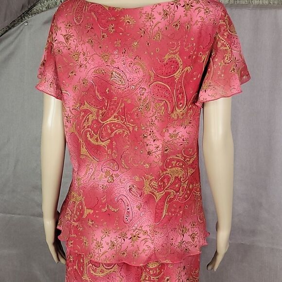 STUDIO‎ I Pink Floral 2 Piece Skirt Set - Picture 11 of 12